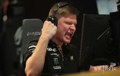 WE官宣：自由人Able正式加入队伍担任ADC